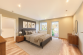 Modern. Offen. Besonders. Komfortables & saniertes Wohnhaus mit offenem Grundriss & hellen Räumen - Schlafzimmer - digitales staging