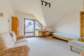 Architektenhaus am Häuselberg mit Einliegerwohnung & traumhaftem Weitblick über die Rheinebene - Kinderzimmer