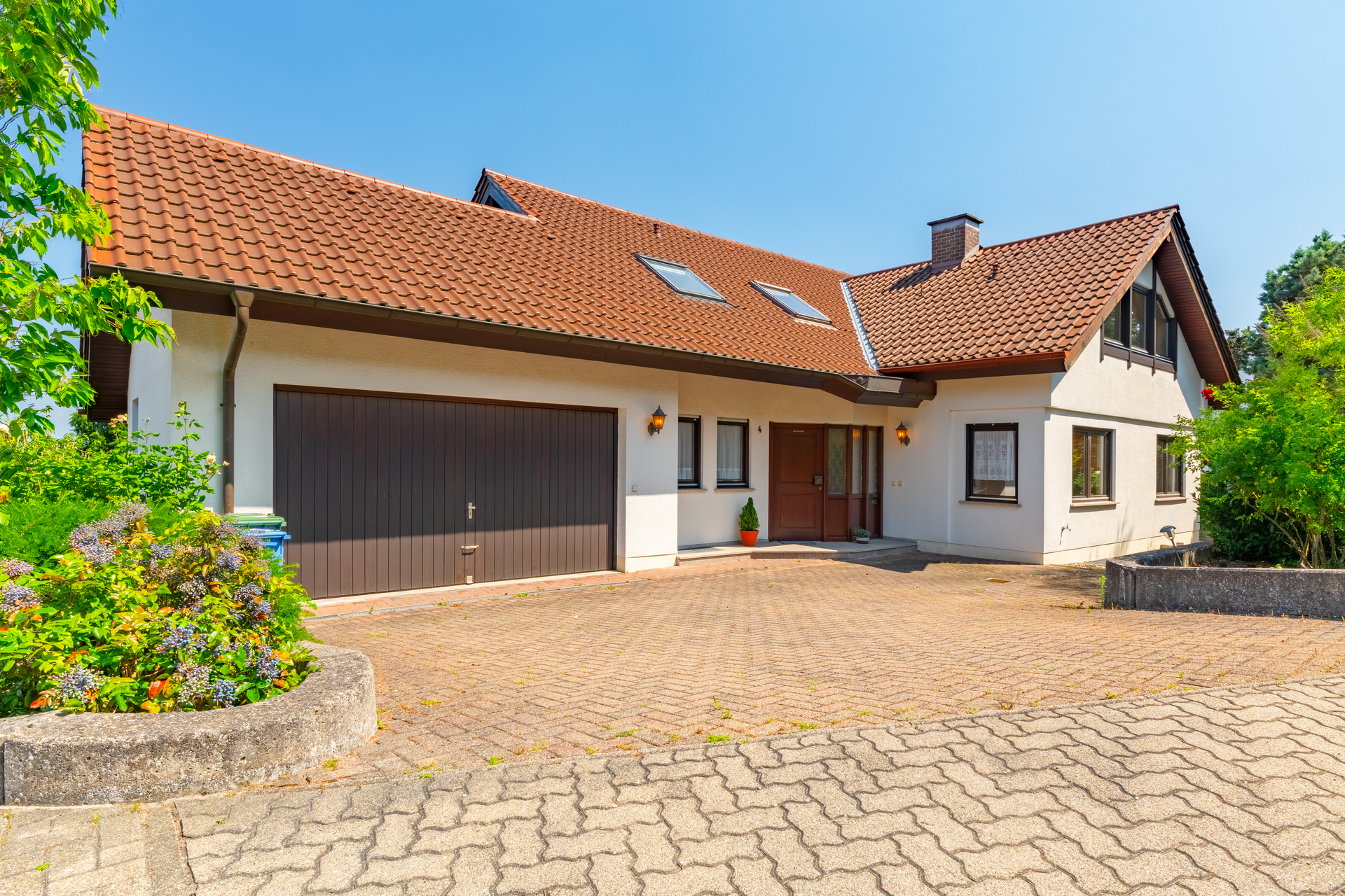 Architektenhaus am Häuselberg mit Einliegerwohnung & traumhaftem Weitblick über die Rheinebene, 67434 Neustadt an der Weinstraße, Einfamilienhaus