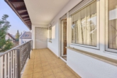 Gepflegtes Einfamilienhaus mit großzügigem Garten und idyllischer Terrasse - Balkon