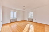 Repräsentative 30er-Jahre-Villa in begehrter Höhenlage mit fußläufiger Anbindung zur Innenstadt - Schlafzimmer