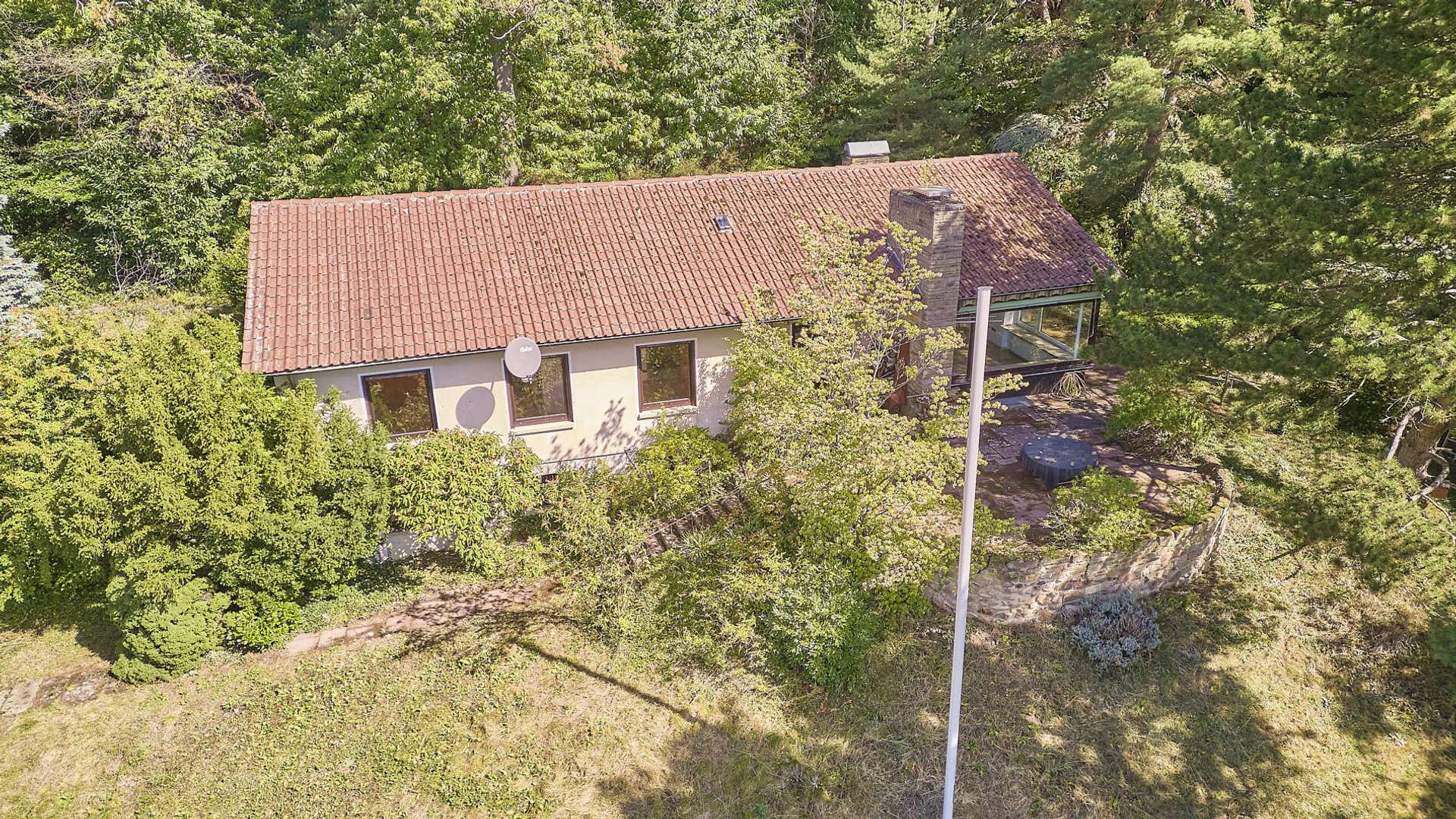 Einmaliges Anwesen, das Großzügigkeit, Naturverbundenheit und Wohnkomfort vereint, 67434 Hambach, Haus