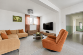 Stilvolle Premiumwohnung mit modernster Haustechnik und maximalen Komfort für die ganze Familie - Wohnzimmer