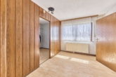 Einfamilienhaus auf weitläufigem Grundstück mit Nutzungsperspektive - Ankleidezimmer
