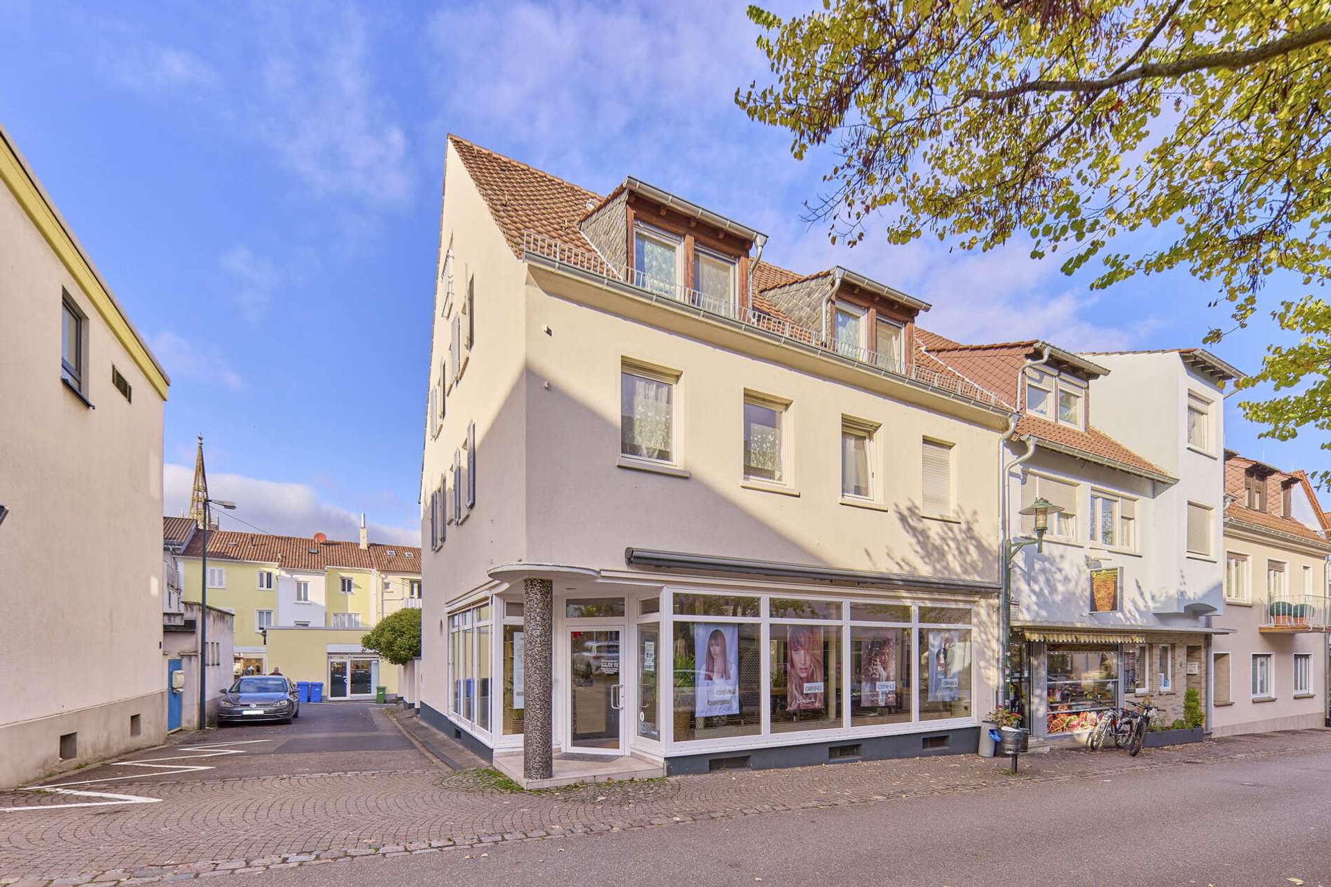 Zentral & rentabel: Renditehit mit ca. 5,5 % Rendite in Bad Dürkheim, 67098 Bad Dürkheim, Mehrfamilienhaus