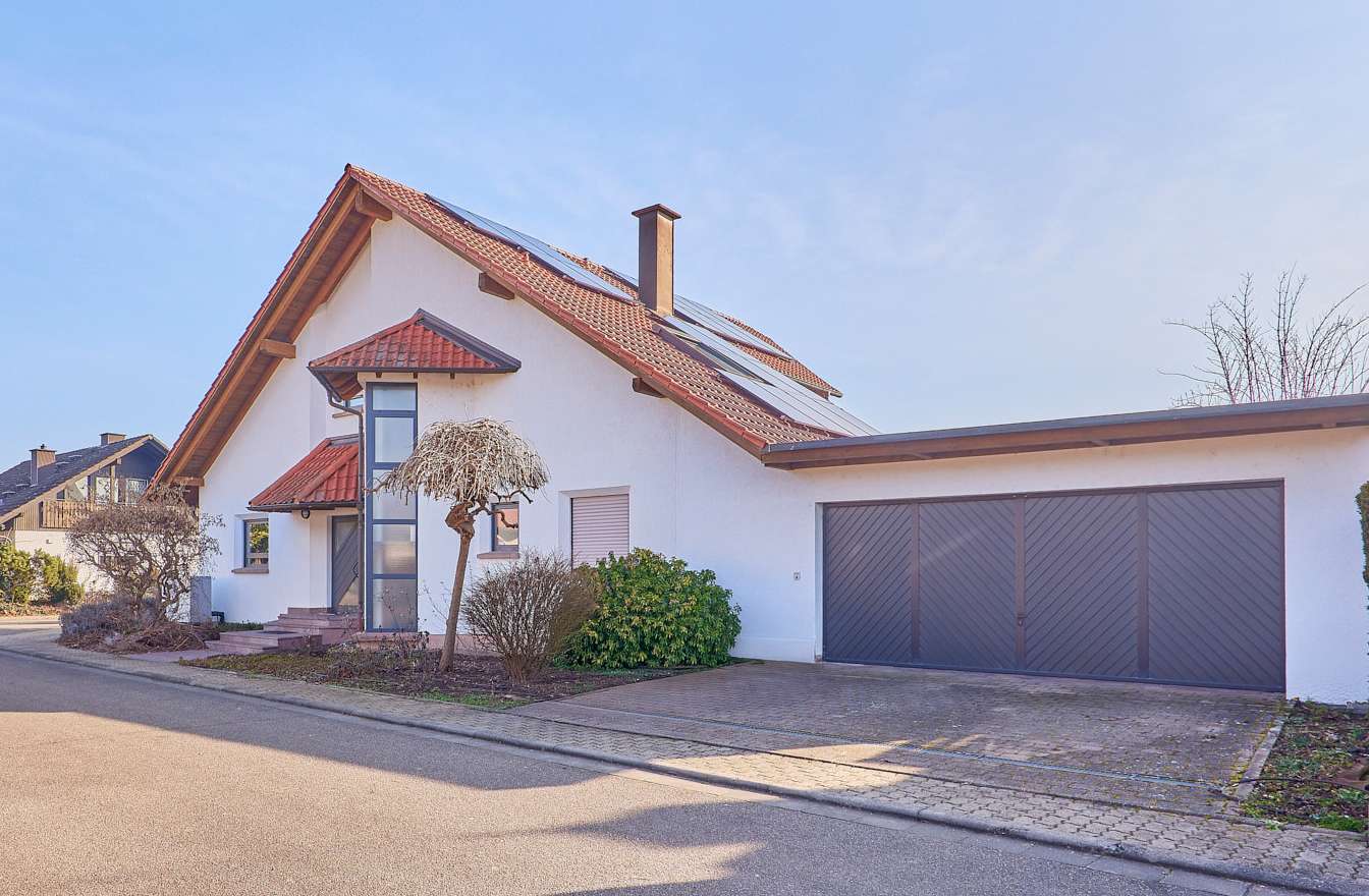 Ein Zuhause zum Ankommen: Familienidylle mit grünem Gartenparadies und Einliegerwohnung, 67125 Dannstadt-Schauernheim, Einfamilienhaus