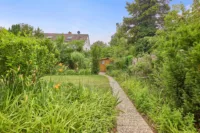 Einfamilienhaus mit besonderem Wohncharakter und viel Privatsphäre - Garten