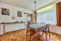 Einfamilienhaus mit besonderem Wohncharakter und viel Privatsphäre - Esszimmer