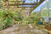 Stadtnah wohnen, naturnah leben - Doppelhaushälfte mit Wintergarten und wunderschönem Grundstück - Terrasse
