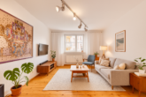 Stilvolle & lichtdurchflutete 4-Zimmer-Stadtwohnung in zentraler Lage - Wohnzimmer - Staging