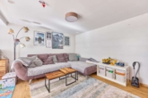 Ehemaliges Landgut unterteilt in 4 Wohneinheiten, tollem Außenbereich & viel Gestaltungspotenzial - Wohnzimmer (Haus E)