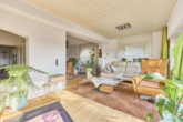 Stilvolles Wohnhaus mit zwei Einheiten - traumhafter Weitblick & Garten in Feldrandlage/Erbbaurecht - Wohn- & Essbereich EG