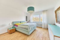 Zwei Wohneinheiten unter einem Dach – großzügig, hell & mit traumhaftem Garten - Schlafzimmer