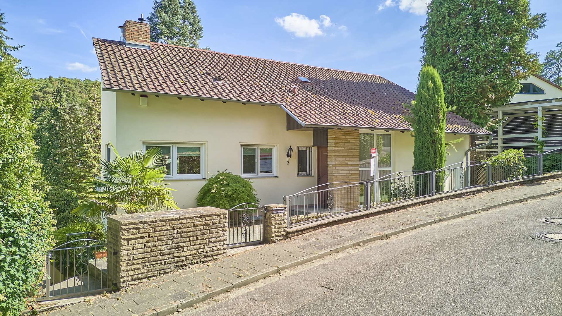 Repräsentatives Architektenhaus mit imposantem Garten & Einliegerwohnung in absoluter Spitzenlage, 67434 Neustadt an der Weinstraße, Einfamilienhaus