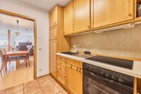 Dreifamilienhaus mit modernem Wohnkomfort und attraktivem Investitionspotenzial - Küche