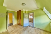 Attraktive Kombination - Stadthaus mit modernisiertem, gewerblich genutzten Anbau - Gästezimmer