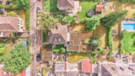 Attraktive Kombination - Stadthaus mit modernisiertem, gewerblich genutzten Anbau - Drohnenaufnahme