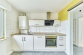 Renovierte 4-Zimmer-Wohnung mit Balkon und Garage - Küche