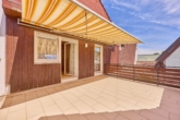 Familienfreundliches Wohnhaus mit diversen Nebengebäuden und großem Garten - Terrasse