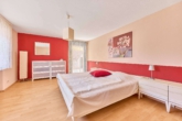 Familienfreundliches Wohnhaus mit diversen Nebengebäuden und großem Garten - Gästezimmer
