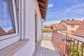 Familienfreundliches Wohnhaus mit diversen Nebengebäuden und großem Garten - Balkon