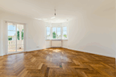 Zeitlose Eleganz im Stil Metzendorfs – Stilvoll sanierte Villenrarität mit Charakter - Schlafzimmer