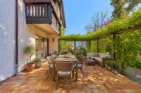 Wohnvielfalt mit großer Sonnenterrasse, individuell nutzbarem Grundriss & separatem Wohnbereich - Terrasse - digitales staging